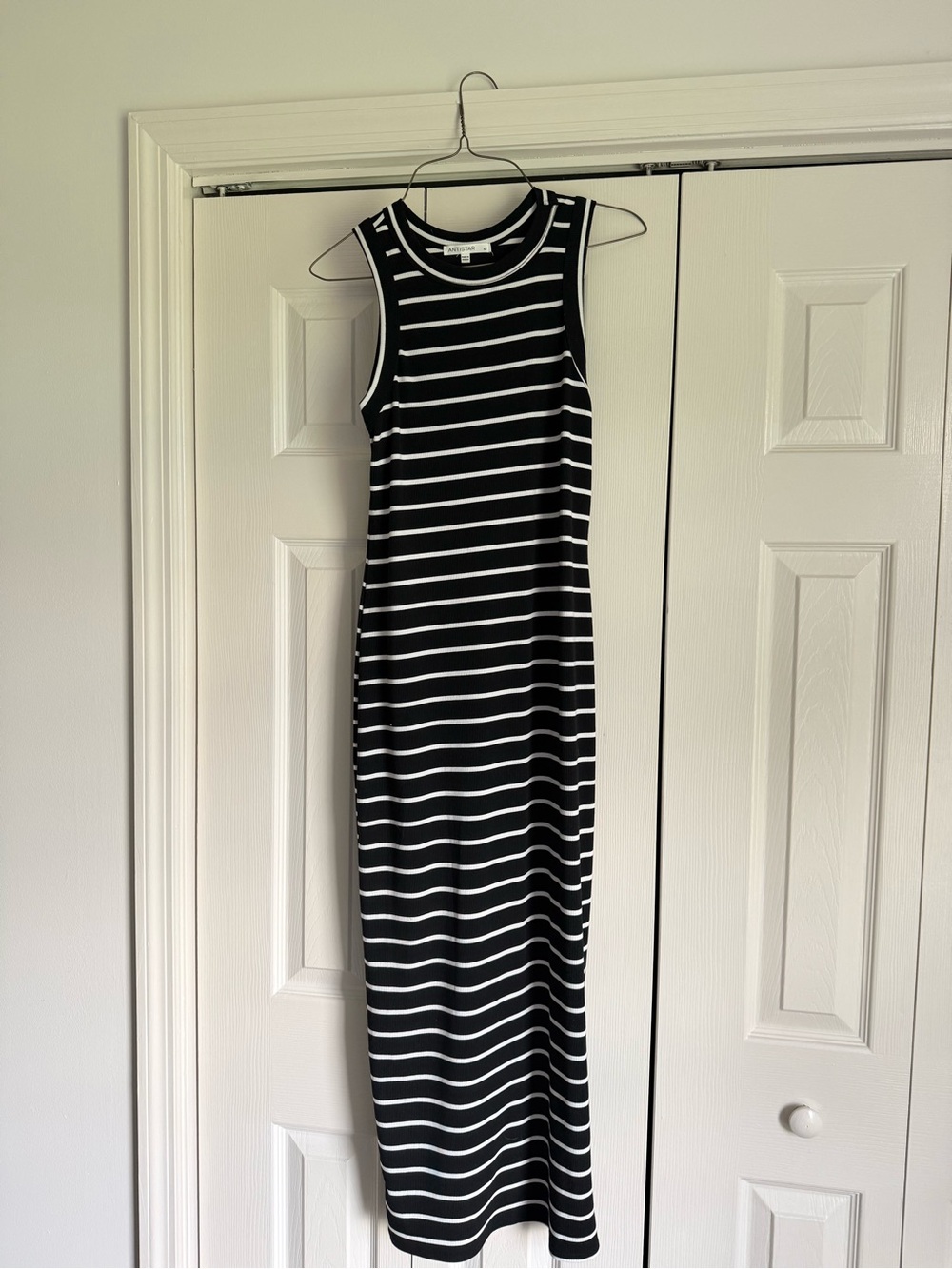 Sleeveless Black and White Striped Maxi Dress — Fitted Tank Style